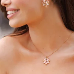 Caroline Svedbom Melia Necklace/Crystal/Golden Shadow Best