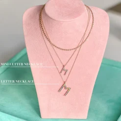 Caroline Svedbom Mini Letter Necklace Q/Crystal Fashion