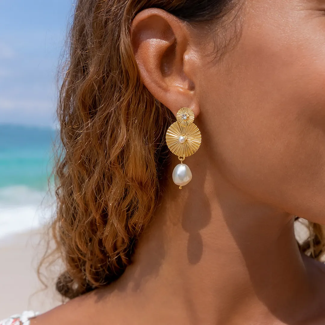 Caroline Svedbom Odessa Pearl Earrings Hot